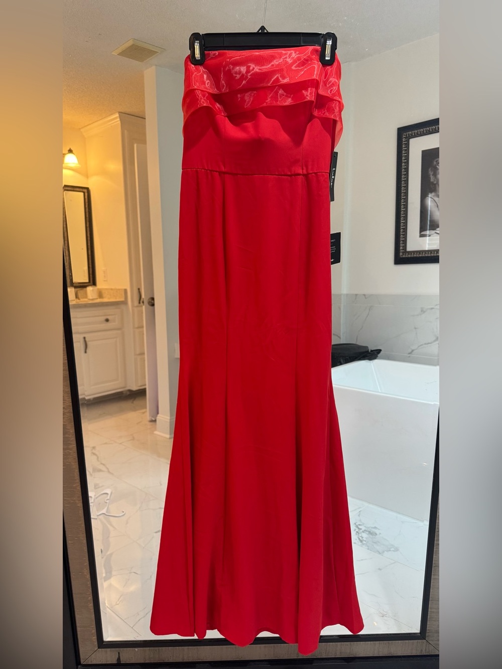 Lulu's Strapless Red Formal Gown
